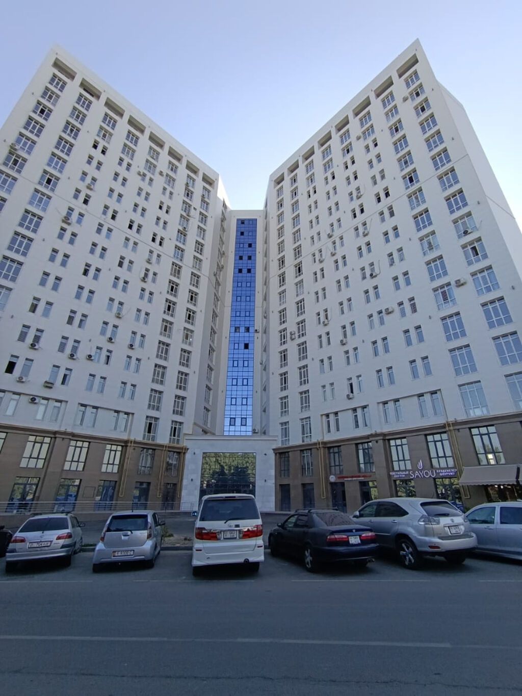 3 комнаты, 95 м², Восток-5 мкр Элитка, 12 этаж, ПСО (под самоотделку)