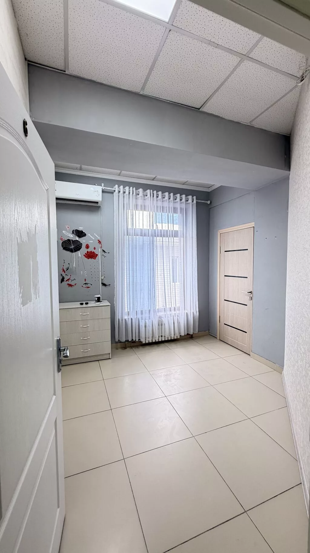 Аренда офисов, 10 м², В бизнес центре, С отдельным входом