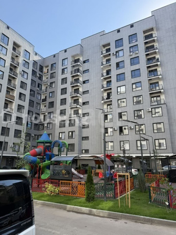 Продажа, коммерческая недвижимость: Чуйская область / Бишкек, город Бишкек, Горького - Алма-Атинская — за 7 875 000 сом