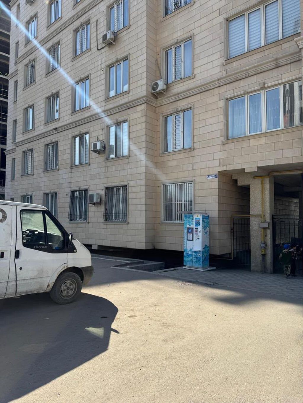 Сдается помещение — 143 кв. м 📍 Район Джал • Площадь: 143 кв. м •