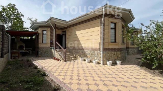 Продажа, дом, 5-комн.: Чуйская область / Бишкек, город Бишкек, Арча-Бешик ж/м — за 22 440 000 сом