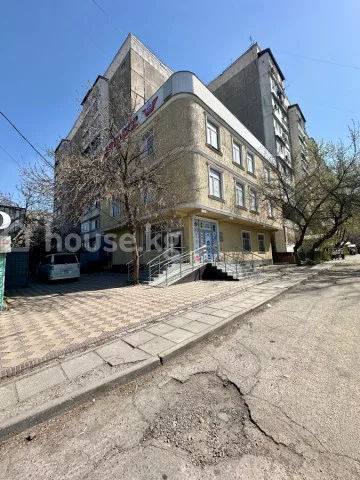 Продажа, коммерческая недвижимость: Чуйская область / Бишкек, город Бишкек, Восток-5 м-н — за 83 823 630 сом
