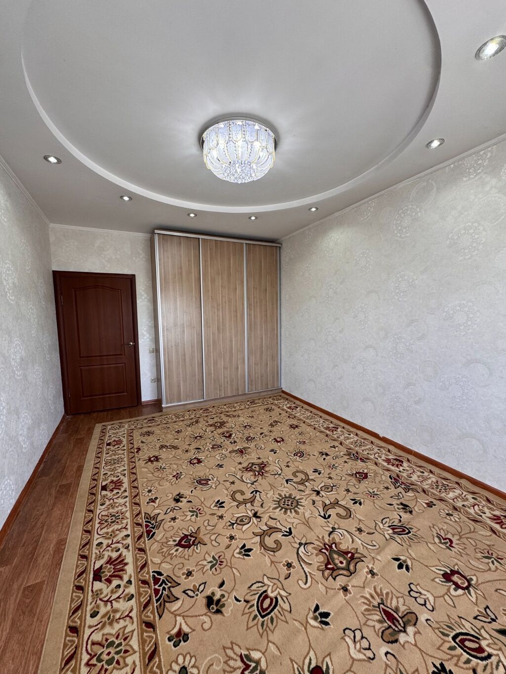 3 комнаты, 55 м², 106 серия, 6 этаж, Евроремонт