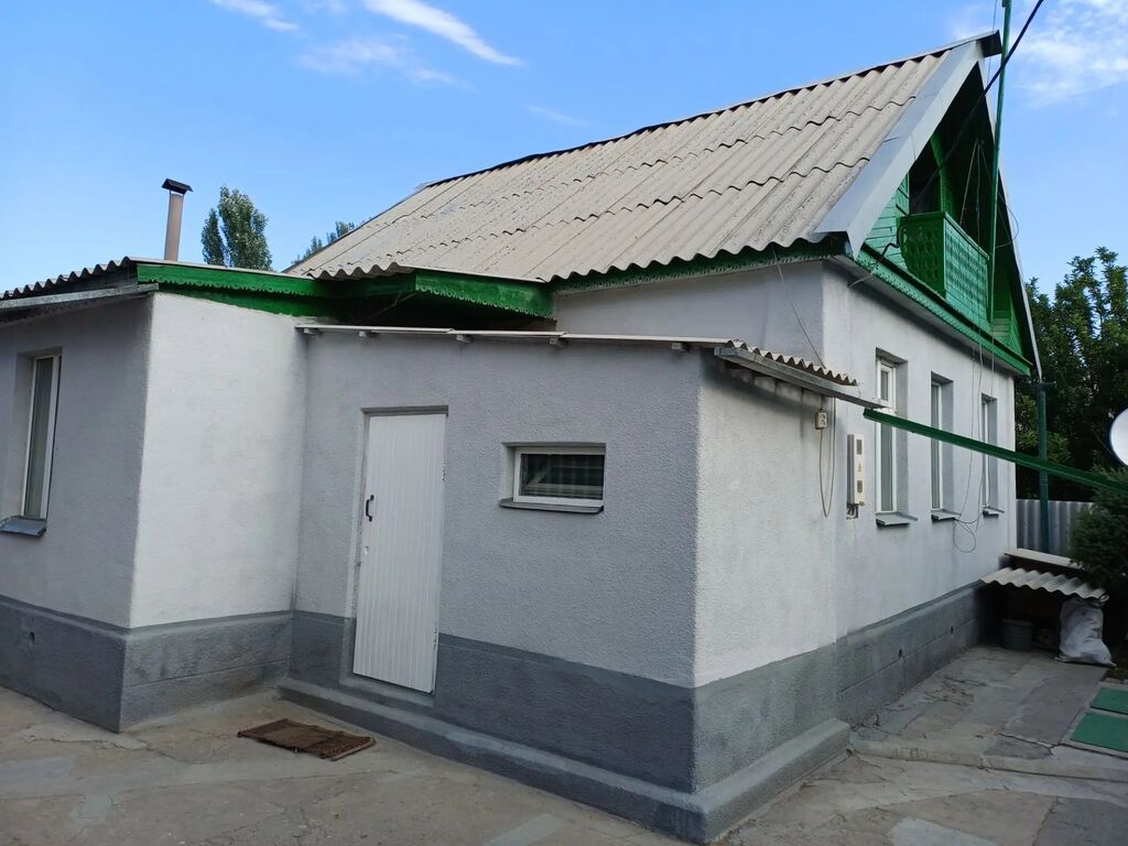 Продается дом. с. Киршелк. Дом кирпичный 56 кв. м.,утеплённый снаружи