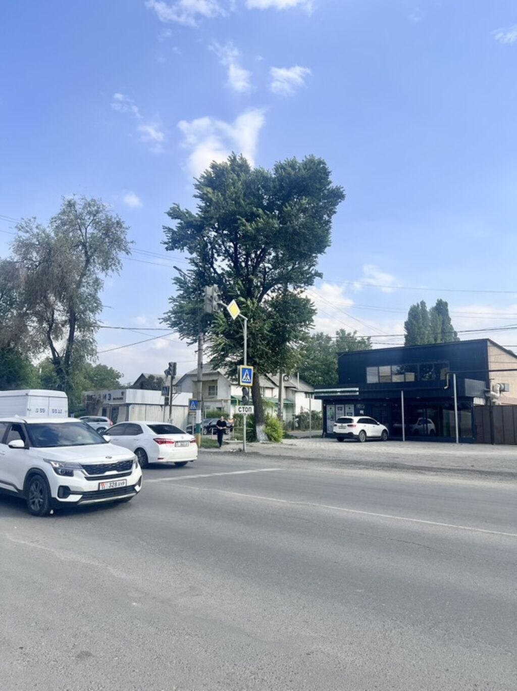🏡 Продаётся уютный дом в с. Новопокровка, район «Волна» 📐 Площадь