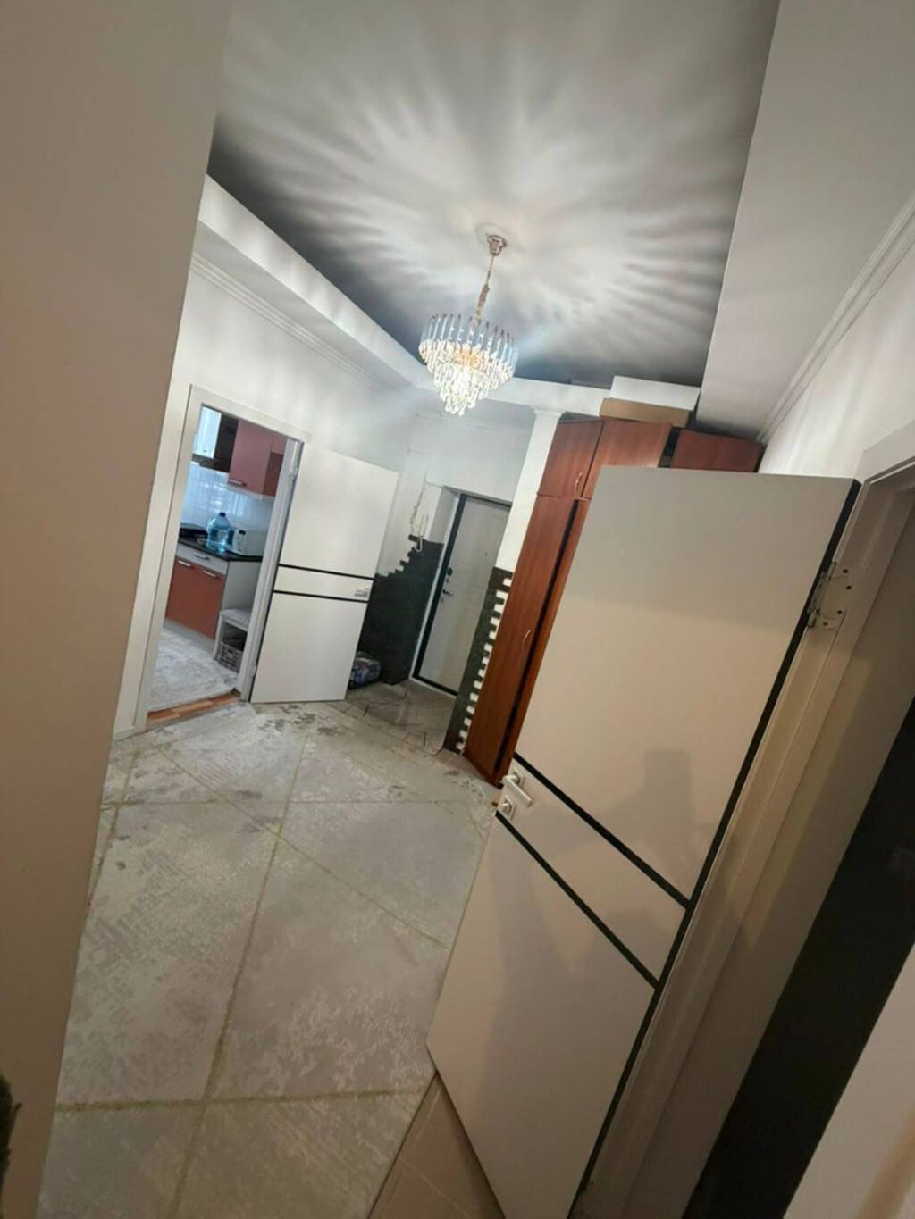 3 комнаты, 100 м², Ала-Арча ТРЦ Элитка, 1 этаж
