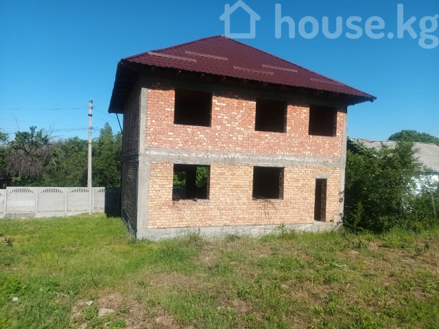 Продажа, дом, 6 и более-комн.: Чуйская область / Бишкек, город Бишкек, с. Сарбан — за 9 633 800 сом