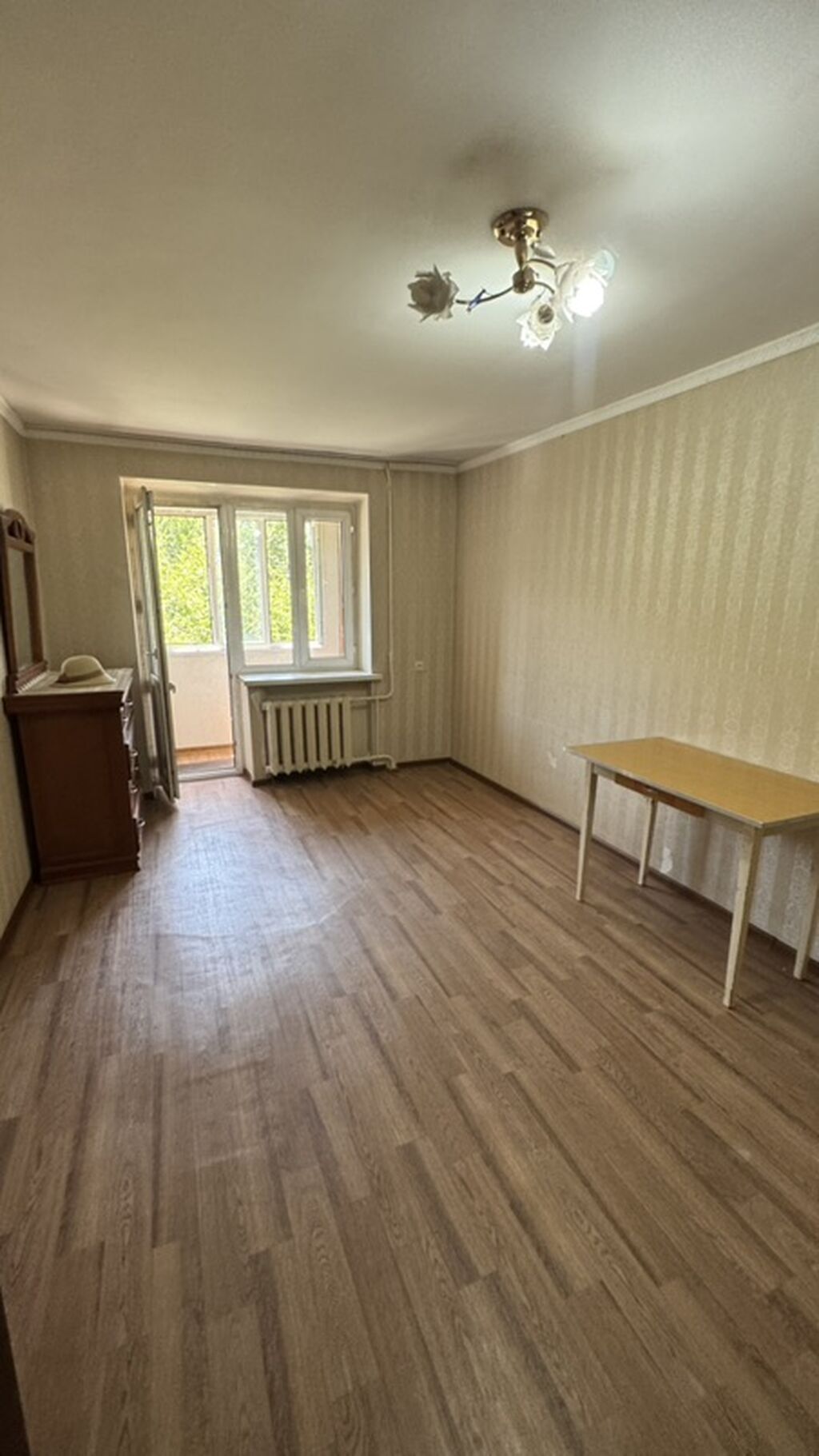 1 комната, 30 м², 5 мкр Индивидуалка, 3 этаж, Косметический ремонт