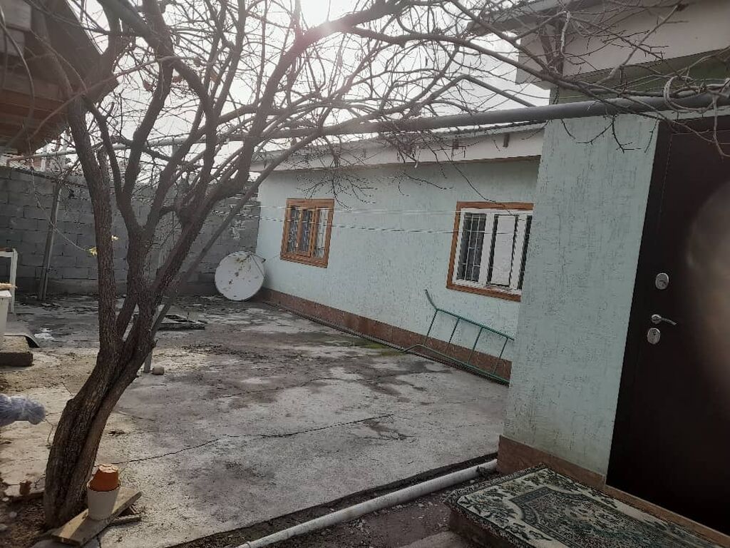 Срочно в связи с отъездом продаётся уютный и благоустроенный дом