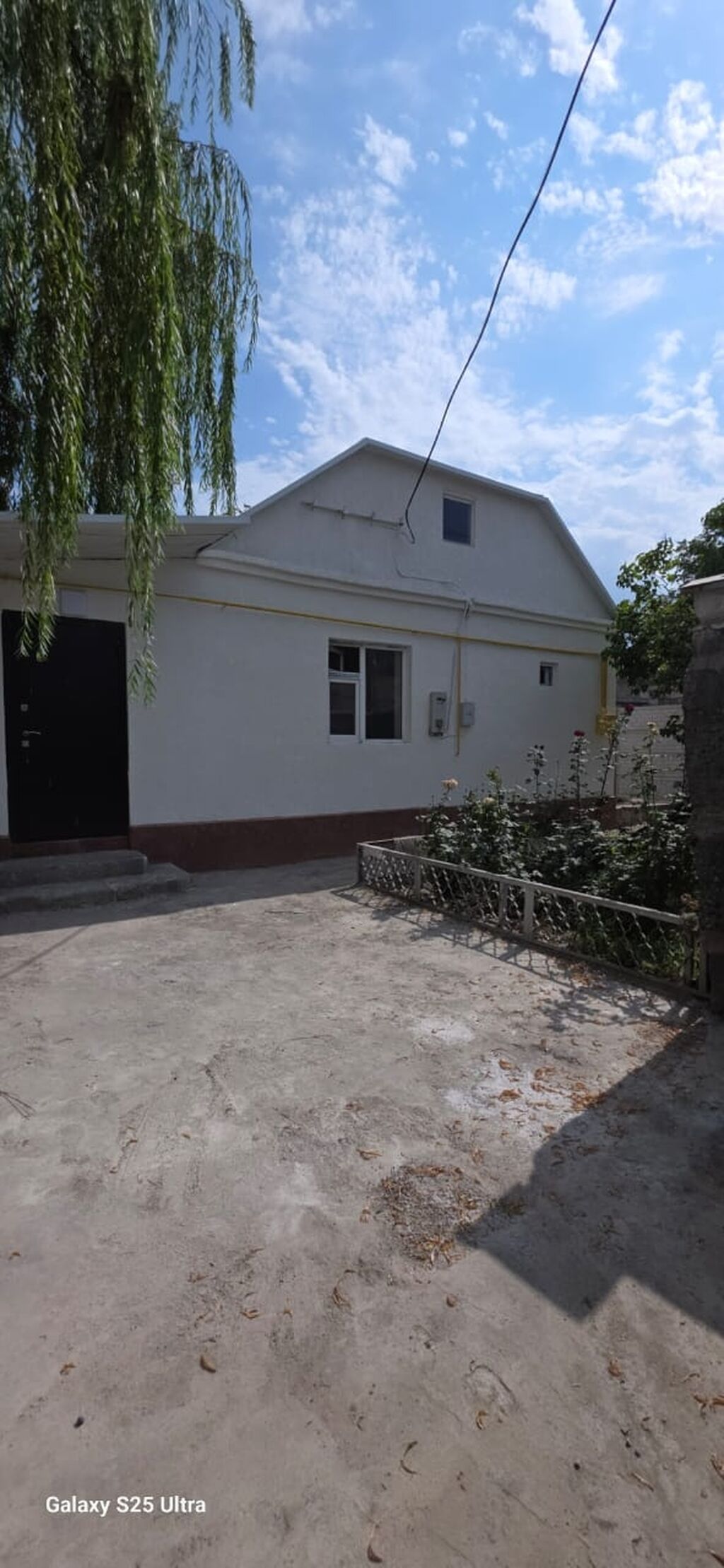 Срочно продаю дом 3-комн кух санузел 60-кв/м² Участок: 2,5-сотки (