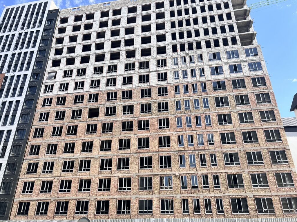 Строится, Элитка, 1 комната, 44 м²