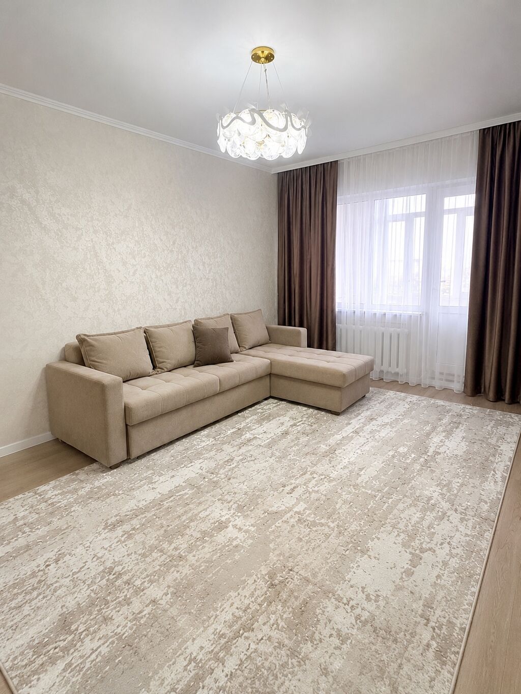 3 комнаты, 74 м², 5 мкр 106 серия, 9 этаж, Дизайнерский ремонт