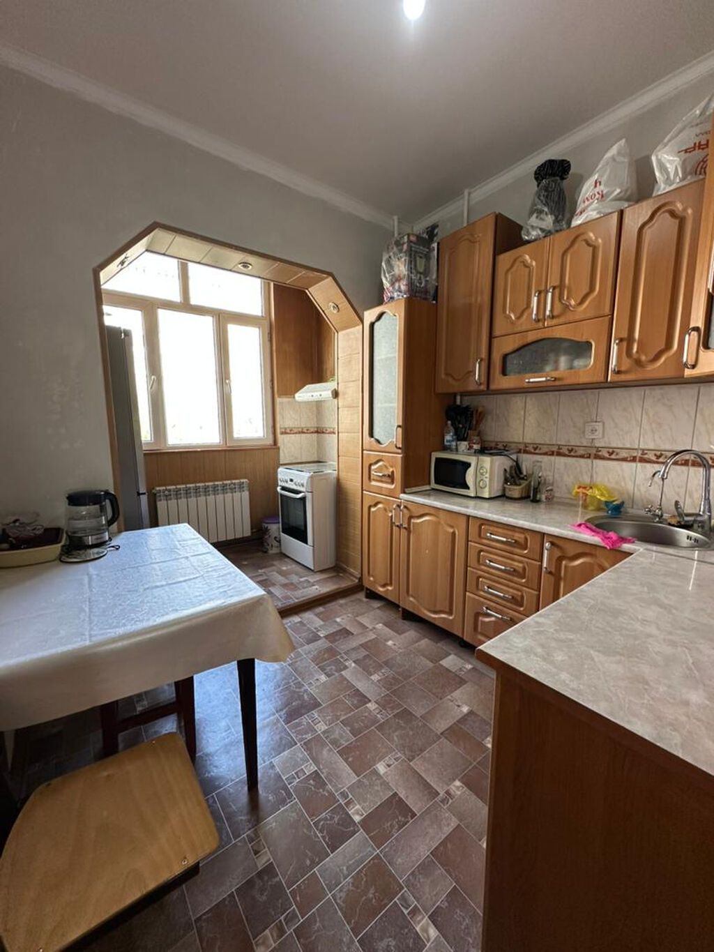 3 комнаты, 68 м², Тунгуч мкр 3 этаж, Евроремонт